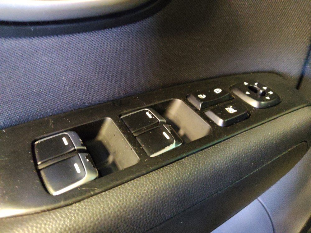 Used 2019 Kia Soul FWD image 27
