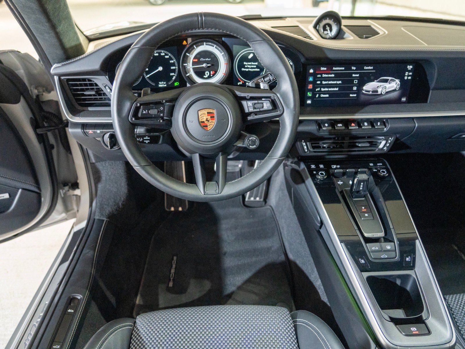 Certified 2025 Porsche 911 Turbo AWD/4WD image 23