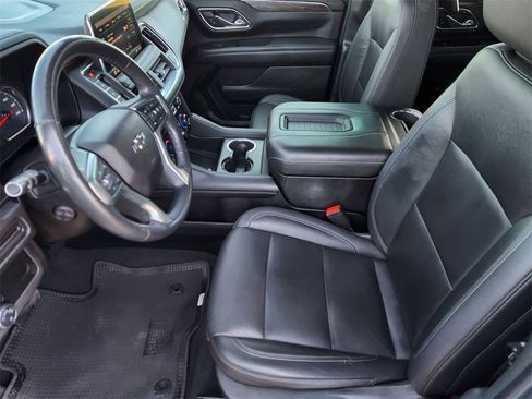 Used 2021 Chevrolet Tahoe Z71 w/ Luxury Package image 14