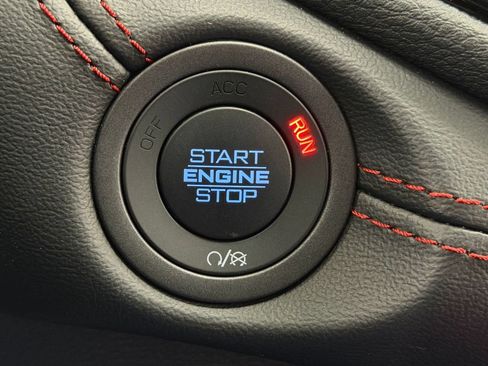 Used 2025 Dodge Durango GT AWD/4WD image 32