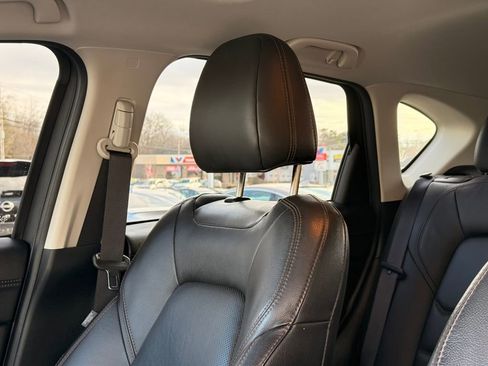 Used 2023 MAZDA CX-5 AWD 2.5 S w/ Premium Package image 25