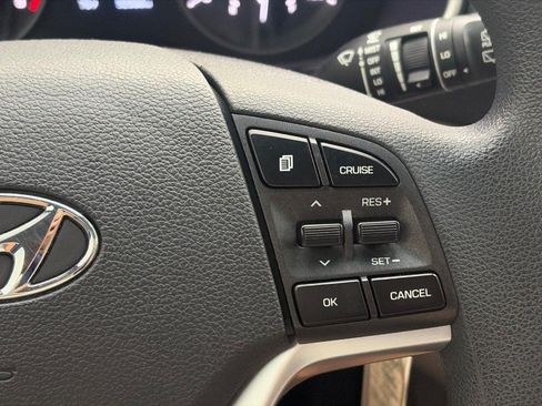 Used 2021 Hyundai Tucson SE w/ Cargo Package FWD image 24