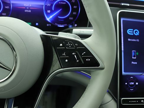 Certified 2023 Mercedes-Benz EQS 450+ SUV image 12
