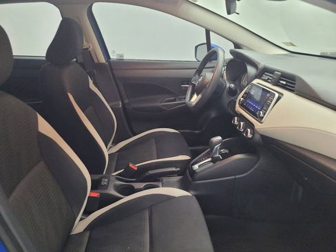 Used 2021 Nissan Versa SV FWD image 21