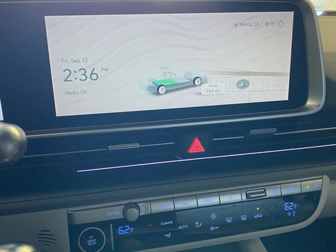 Used 2023 Hyundai Ioniq 6 SEL image 12