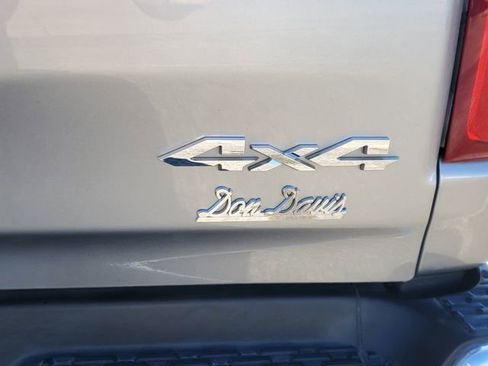 Used 2025 RAM 1500 Laramie image 6