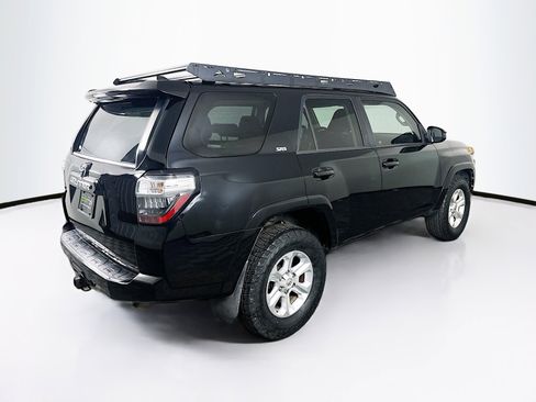Used 2017 Toyota 4Runner SR5 image 9