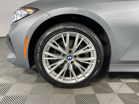 Certified 2023 BMW 330i xDrive Sedan w/ Premium Package image 5