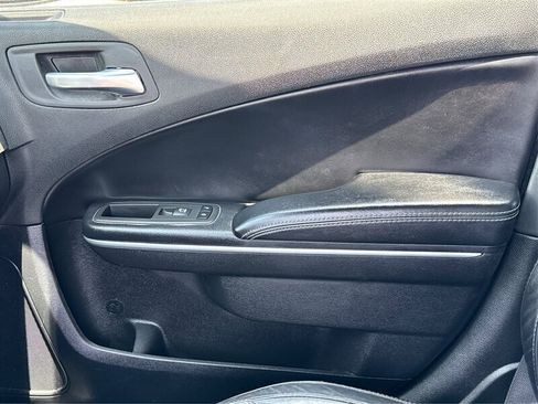 Used 2021 Dodge Charger SXT w/ Leather Interior Group image 90