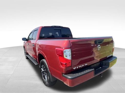 Used 2017 Nissan Titan PRO-4X AWD/4WD image 21
