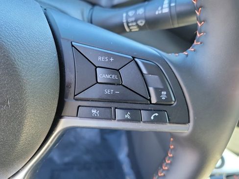 Used 2025 Nissan Sentra SR image 28