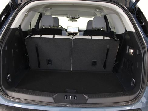 New 2026 Ford Explorer Active w/ Active Comfort Package image 13