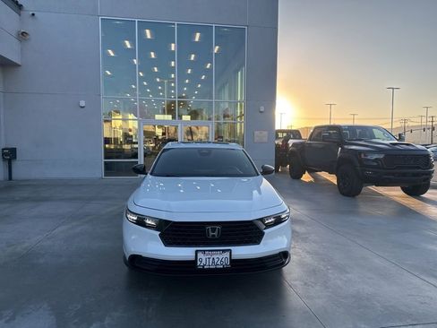 Used 2024 Honda Accord Sport image 3