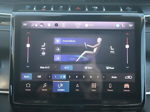 Used 2022 Jeep Grand Cherokee Limited 4xe image 18