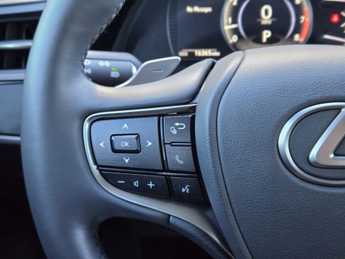 Used 2023 Lexus ES 350 Premium image 38