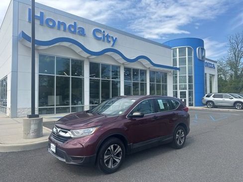 Used 2017 Honda CR-V LX image 2