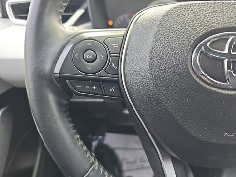 Used 2021 Toyota Corolla SE FWD image 19