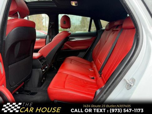 Used 2018 BMW X6 w/ M Sport Package image 17