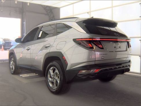 Used 2023 Hyundai Tucson SEL AWD/4WD image 3