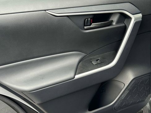 Used 2024 Toyota RAV4 LE image 11