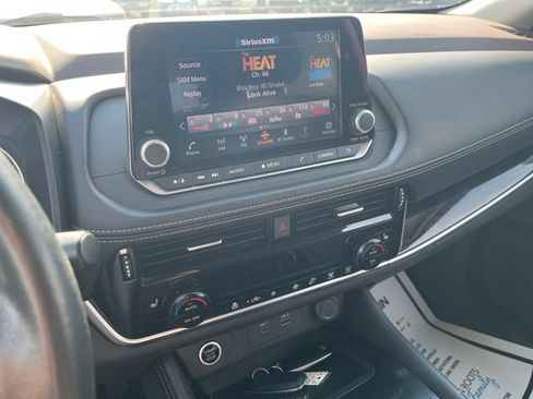 Used 2023 Nissan Rogue SL AWD/4WD image 17