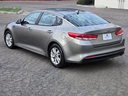 Used 2018 Kia Optima LX FWD image 11