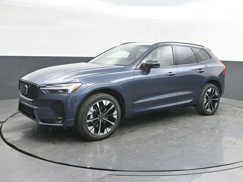 New 2026 Volvo XC60 B5 Plus AWD/4WD image 1