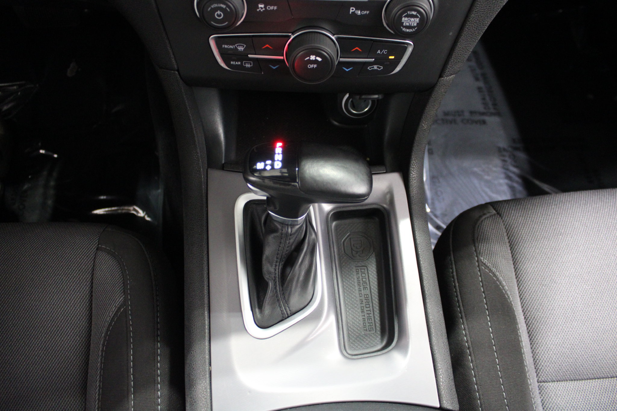 Used 2022 Dodge Charger SXT RWD image 31