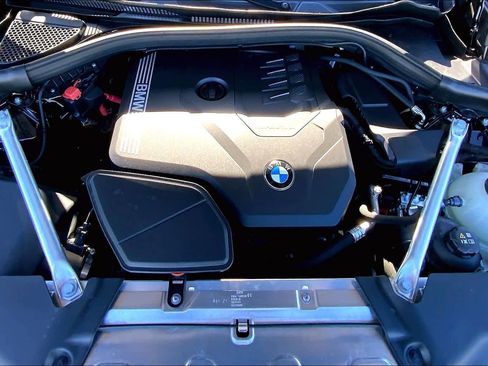 Certified 2025 BMW X4 xDrive30i w/ Premium Package image 31