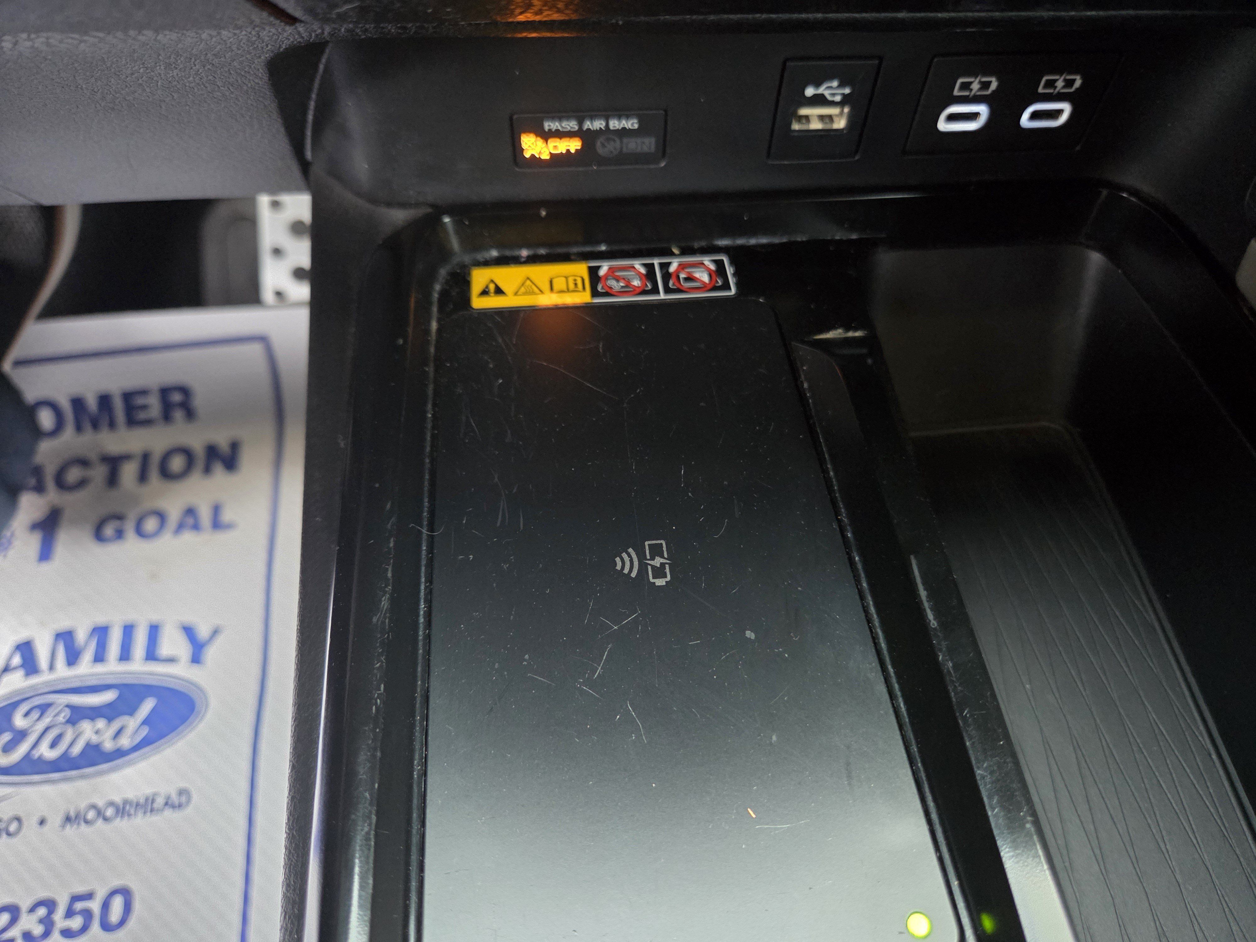 Used 2025 Toyota Camry SE FWD image 23