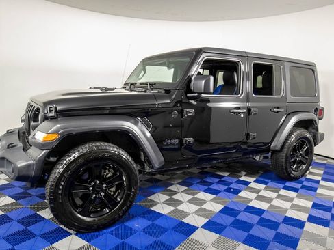 Used 2021 Jeep Wrangler Unlimited Sport AWD/4WD image 2
