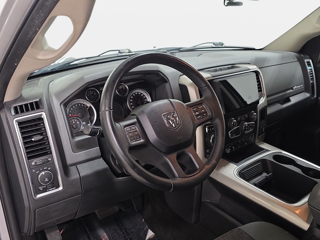 Used 2017 RAM 1500 Big Horn AWD/4WD image 16