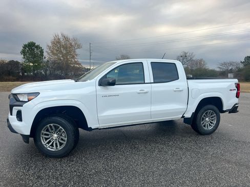 New 2026 Chevrolet Colorado LT w/ Advanced Trailering Package image 3
