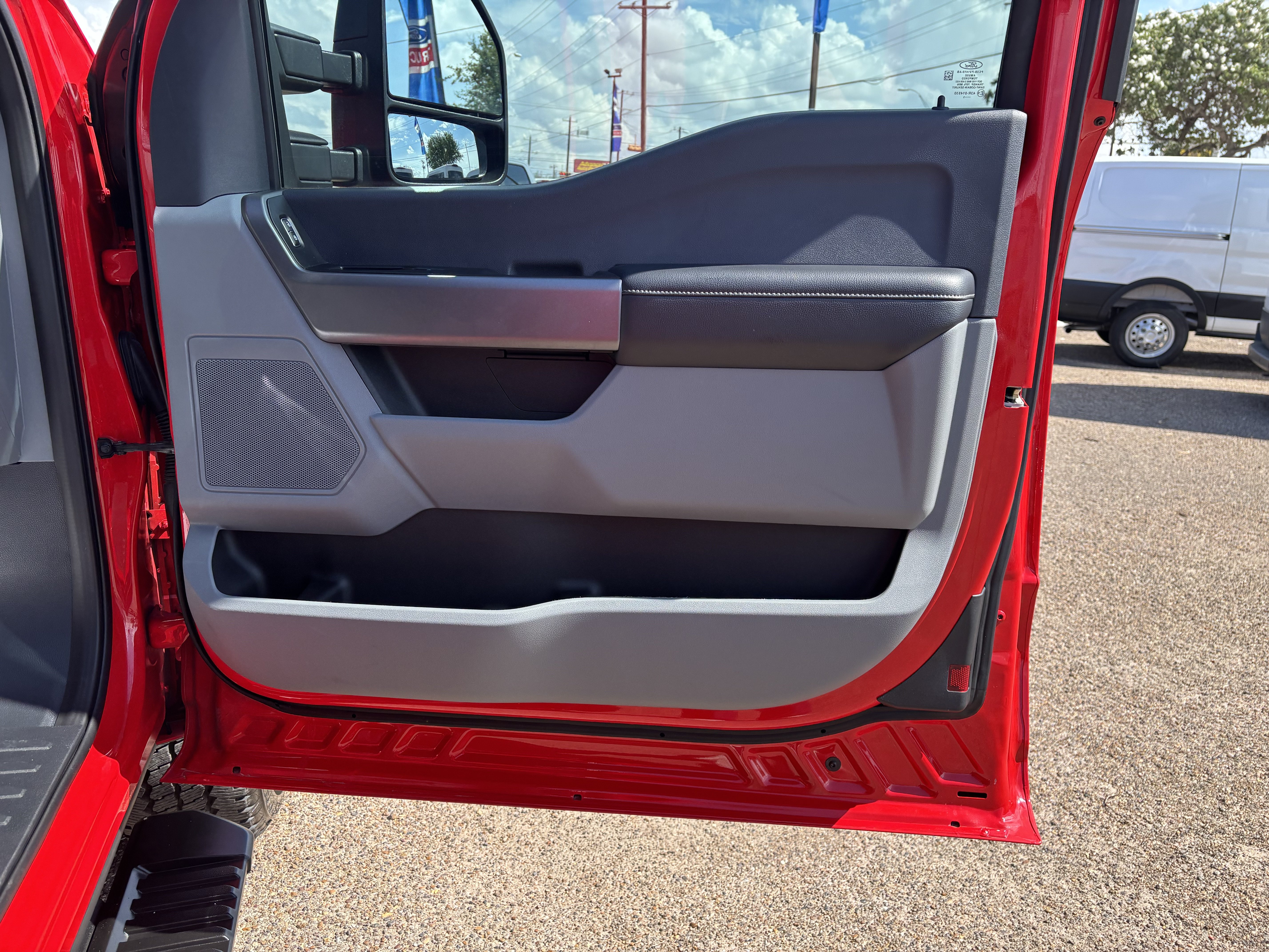 Certified 2025 Ford F350 XL w/ STX Appearance Package AWD/4WD image 17
