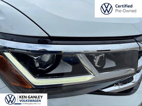 Certified 2023 Volkswagen Atlas SE w/ Panoramic Sunroof Package AWD/4WD image 7
