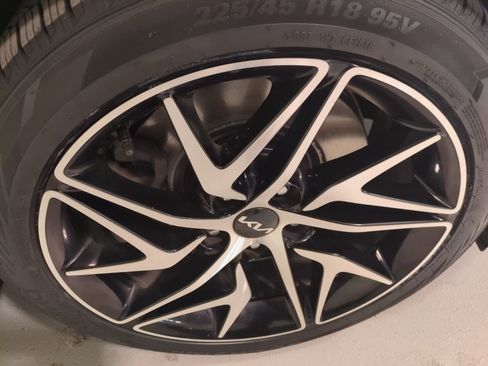 Certified 2022 Kia Stinger GT-Line w/ Sun & Sound Package image 21