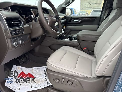 New 2026 GMC Yukon Elevation image 9