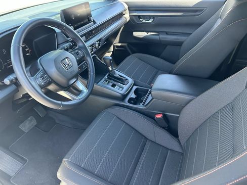 Used 2025 Honda CR-V Sport image 29