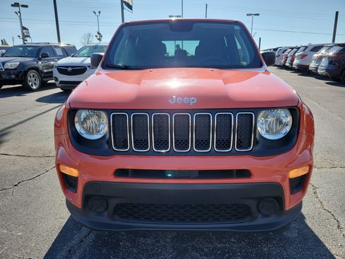Used 2019 Jeep Renegade Sport image 19