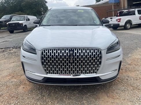 Used 2025 Lincoln Corsair FWD image 11