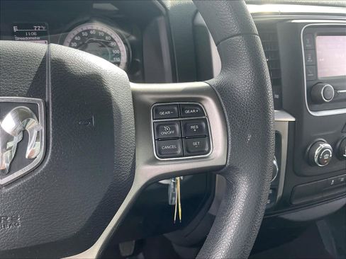 Used 2024 RAM 1500 Classic SLT AWD/4WD image 21