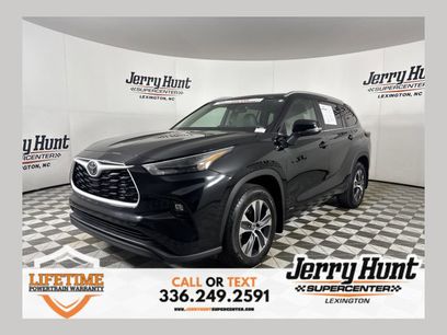 Used 2025 Toyota Highlander XLE
