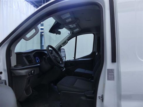 Used 2024 Ford Transit 250 Low Roof w/ Exterior Upgrade Package image 19