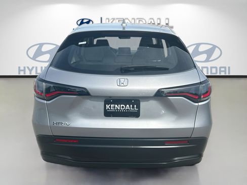 Used 2023 Honda HR-V LX image 5