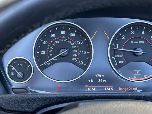 Used 2020 BMW 440i Convertible w/ M Sport Package RWD image 28