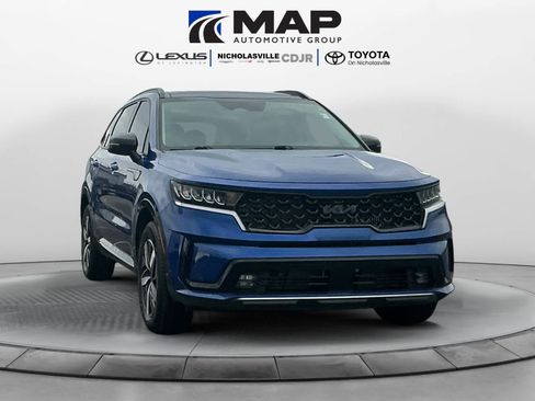 Used 2022 Kia Sorento EX w/ Panoramic Sunroof Package image 7
