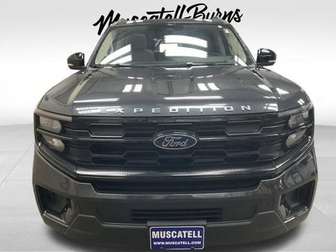 Certified 2025 Ford Expedition Max Active AWD/4WD image 2