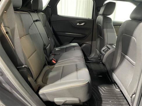 Used 2022 Chevrolet Blazer Premier AWD/4WD image 23