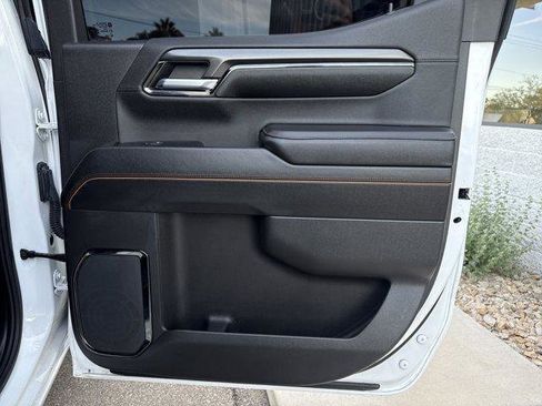 Used 2024 GMC Sierra 1500 AT4 w/ Technology Package image 44