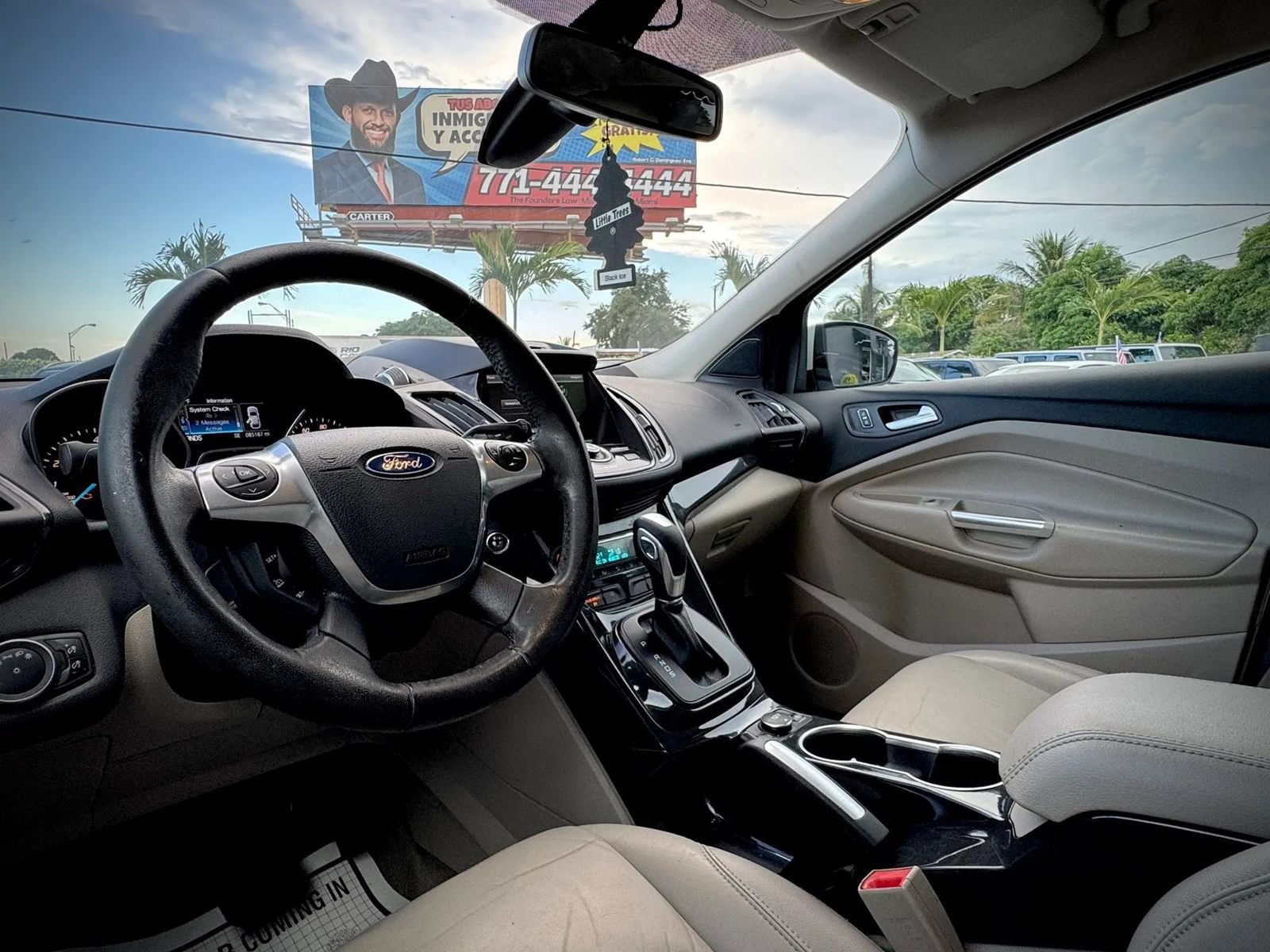 Used 2015 Ford Escape Titanium AWD/4WD image 12